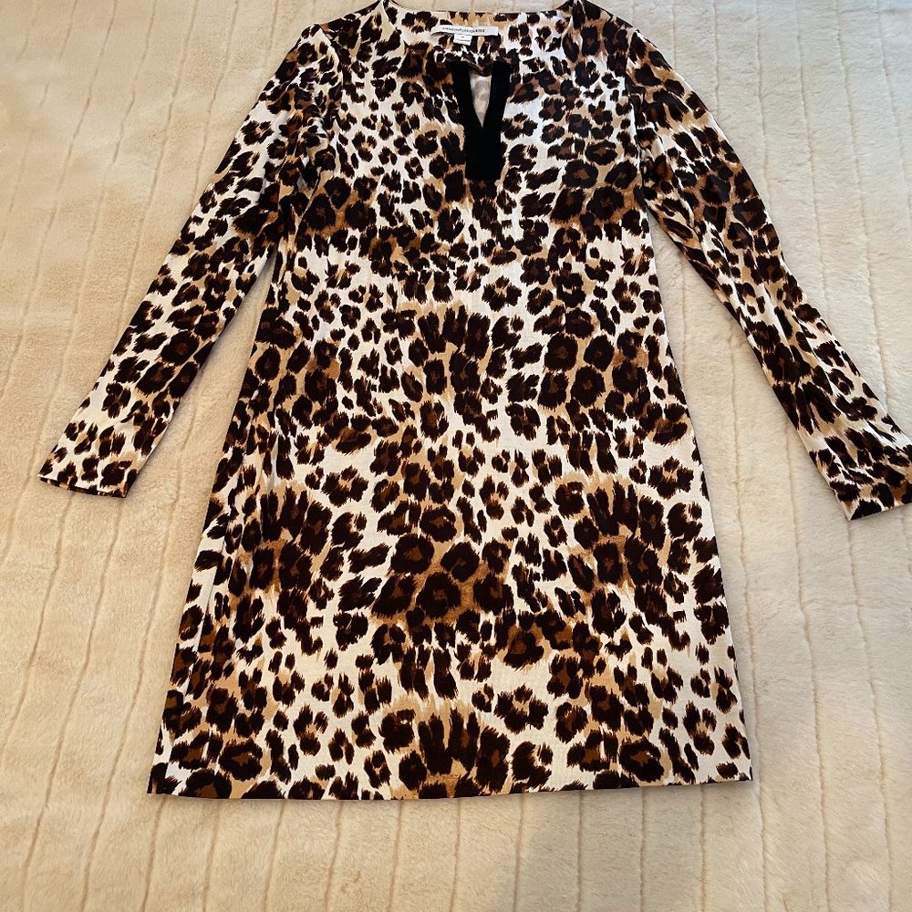DVF Long sleeved leopard dress